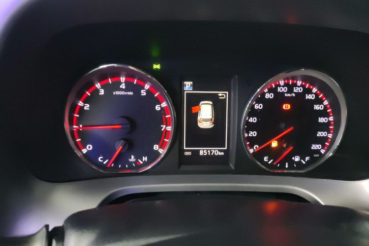 丰田 RAV4荣放 2018款 2.5L 自动四驱精英i版中控内饰14