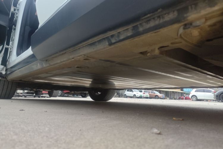 蔚来ES8 2020款 415KM 七座版局部细节9002