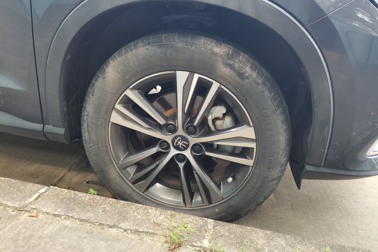 比亚迪 宋Pro 2019款 1.5T 自动尊贵型车身外观6007