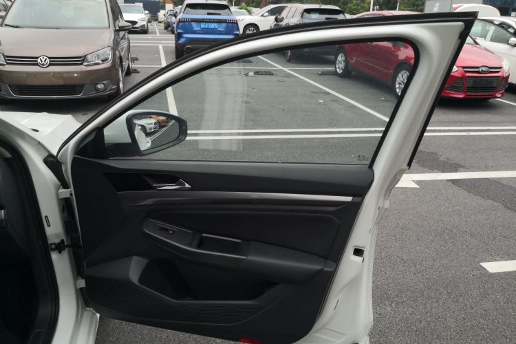 大众 宝来 2020款 1.5L 自动舒适型中控内饰7005