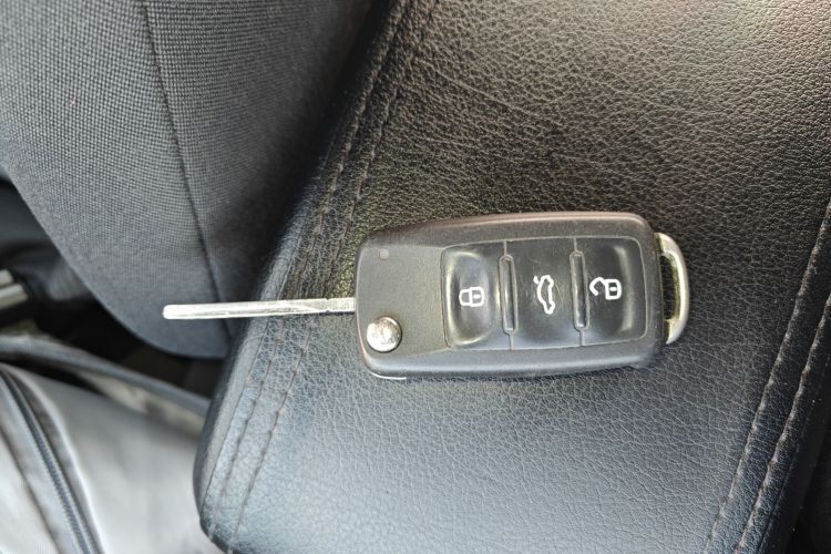 斯柯达 昕锐 2018款 1.4L 手动标准版中控内饰11