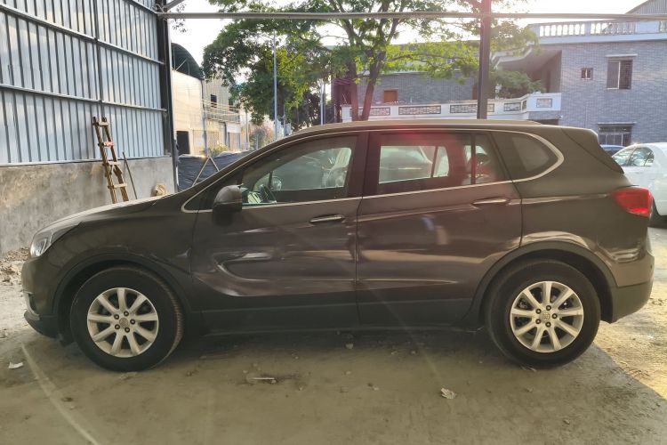 别克 昂科威 2018款 20T 两驱精英型车身外观4