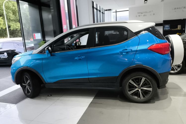 比亚迪 元新能源 2019款 EV535 高能领航版车身外观6003