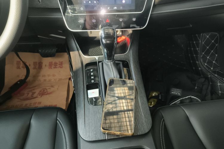 启辰D60 2023款 PLUS 1.6L XL CVT悦领版中控内饰18