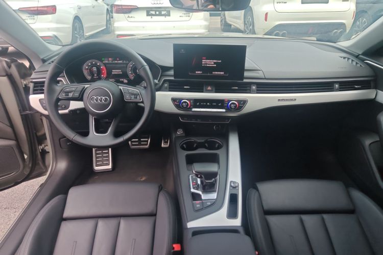 奥迪A5 2021款 Sportback 40 TFSI quattro 豪华致雅型中控内饰7002