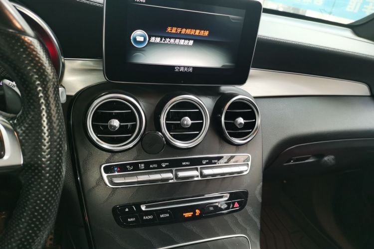 奔驰GLC AMG 2018款 AMG GLC 63 4MATIC+中控内饰16