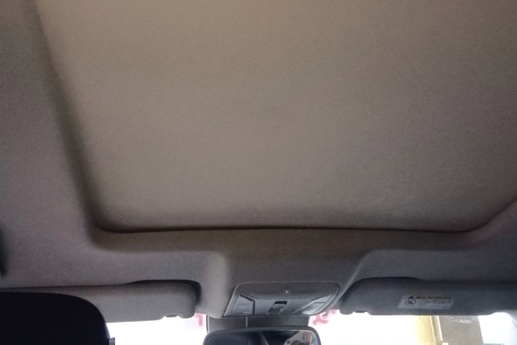 红旗HS7 2021款 2.0T DCT两驱智联旗享版局部细节22