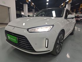 鸿蒙智行 问界M5 2022款 增程四驱至臻版