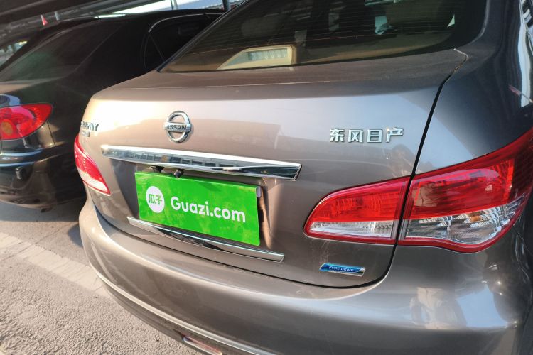 日产 轩逸 2012款 经典 1.6XE 手动舒适版车身外观6