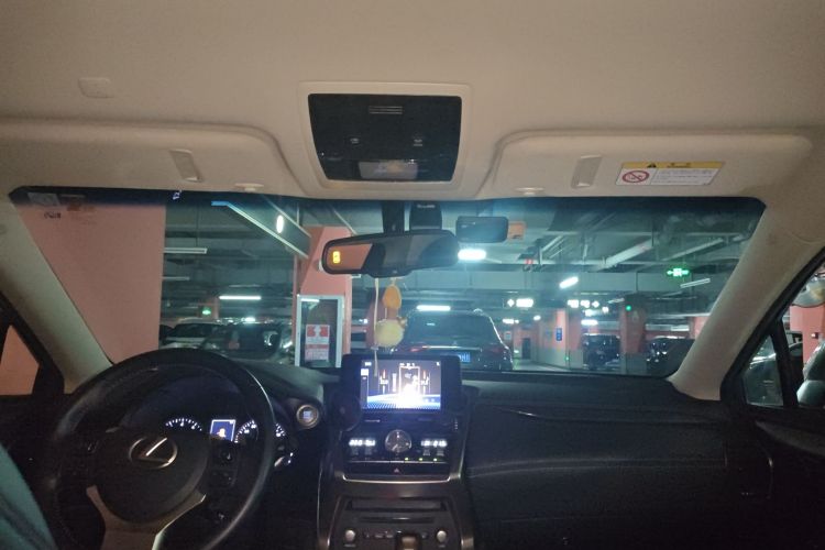 雷克萨斯NX 2018款 200 前驱 锋行版 国V局部细节22