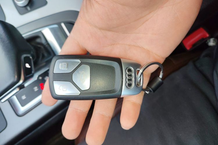 奥迪Q7 2018款 45 TFSI 技术型中控内饰7001