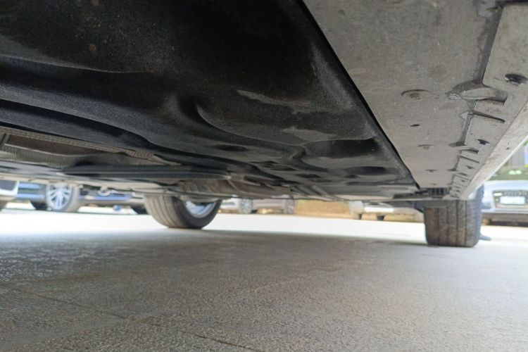 宝马X1 2018款 sDrive18Li 尊享型局部细节9004