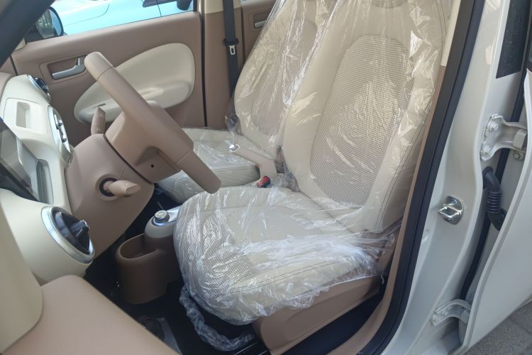 五菱汽车 宏光MINIEV 2025款 四门版 进阶款中控内饰19