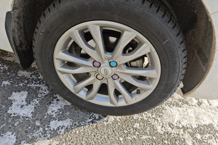 吉利汽车 远景 2019款 升级版 1.5L 手动豪华型 国VI车身外观10