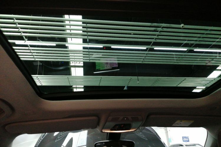 宝马X1 2019款 xDrive20Li 尊享型中控内饰22