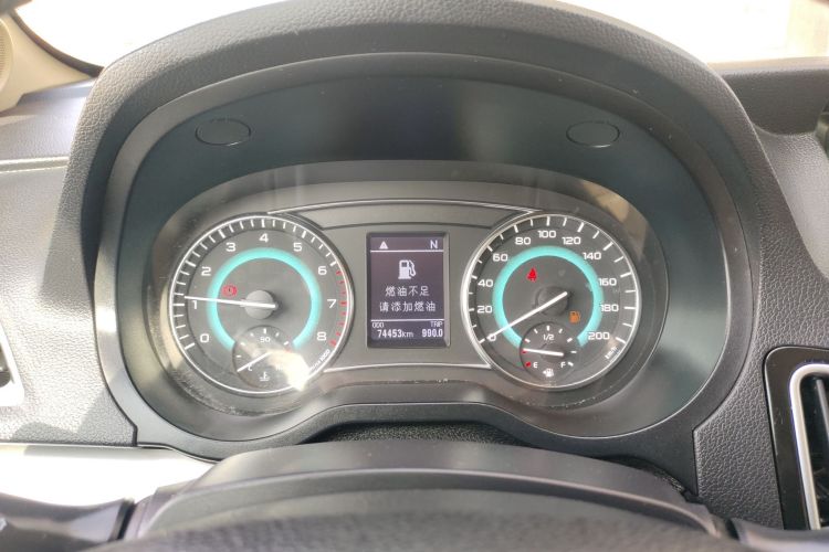 长城C30 2015款 1.5L AMT舒适型中控内饰14