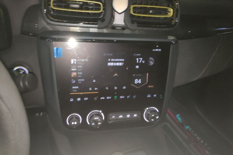 领克03 2022款 03+ 2.0TD 自动驭风版局部细节16