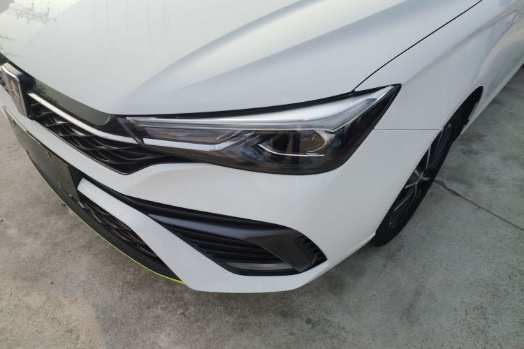 荣威i5 2021款 1.5L CVT铂金版局部细节36