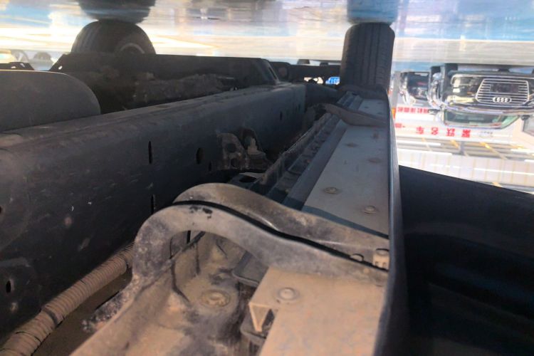 长城 炮 2023款 2.0T商用版自动柴油四驱精英型长箱GW4D20M局部细节9002