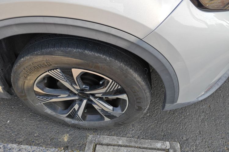 北京汽车 北京X7 2022款 1.5TD DCT致尚版车身外观10