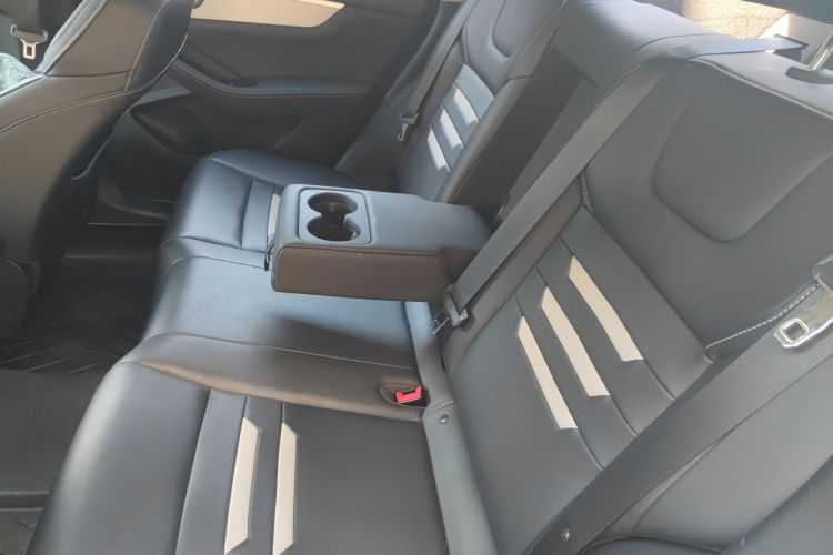 比亚迪 秦Pro 2020款 超越版 1.5TI 自动旗舰型中控内饰7004