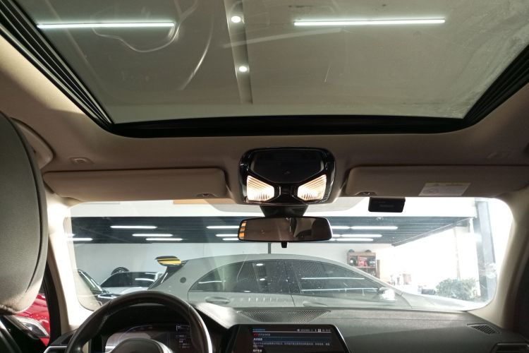 宝马3系 2021款 改款 325Li xDrive M运动套装中控内饰22