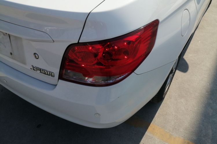 雪佛兰 2015款 赛欧3 1.3L AMT理想版车身外观6006