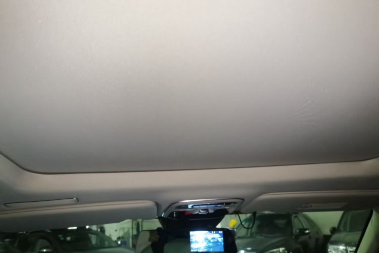 领克01 2019款 2.0T 两驱耀Pro版 国VI中控内饰22