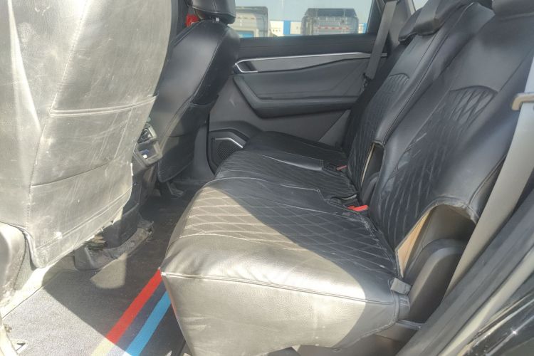 吉利汽车 豪越L 2023款 2.0T DCT尊贵型中控内饰7004