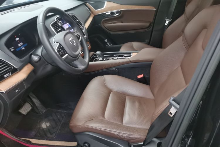 沃尔沃XC90 2023款 B6 智逸豪华版 7座局部细节19