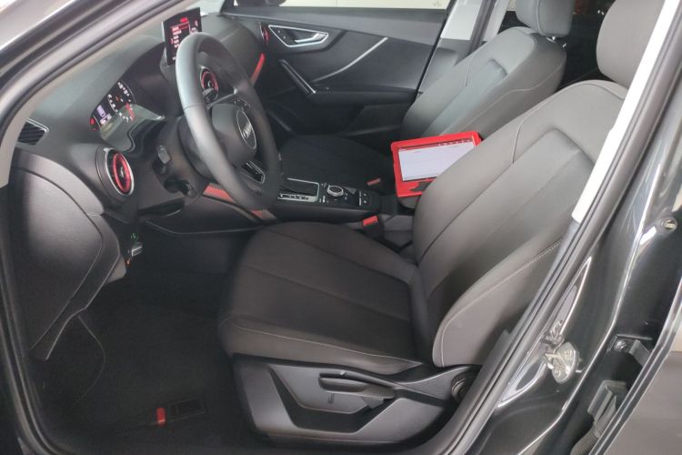 奥迪Q2L 2018款 35 TFSI 上市专享版 国VI局部细节19