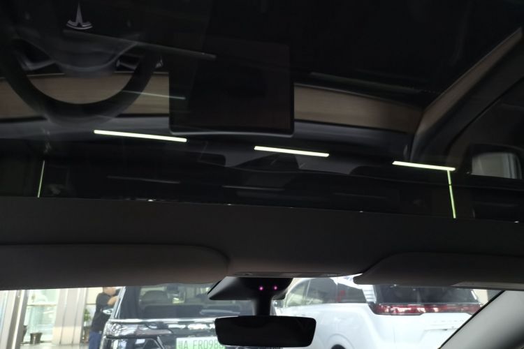 特斯拉 Model Y 2022款 后轮驱动版中控内饰22