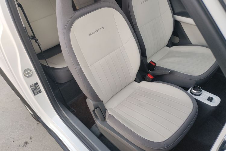 吉利银河 2025款 210km 熊猫卡丁局部细节41