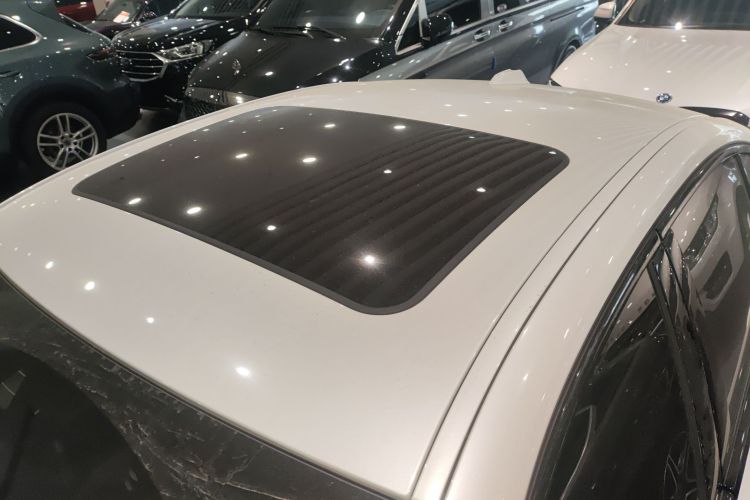 宝马3系 2025款 330i M运动曜夜套装局部细节57