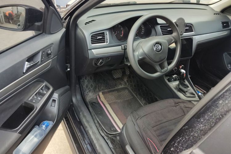 大众 朗逸 2015款 1.6L 自动风尚版中控内饰20