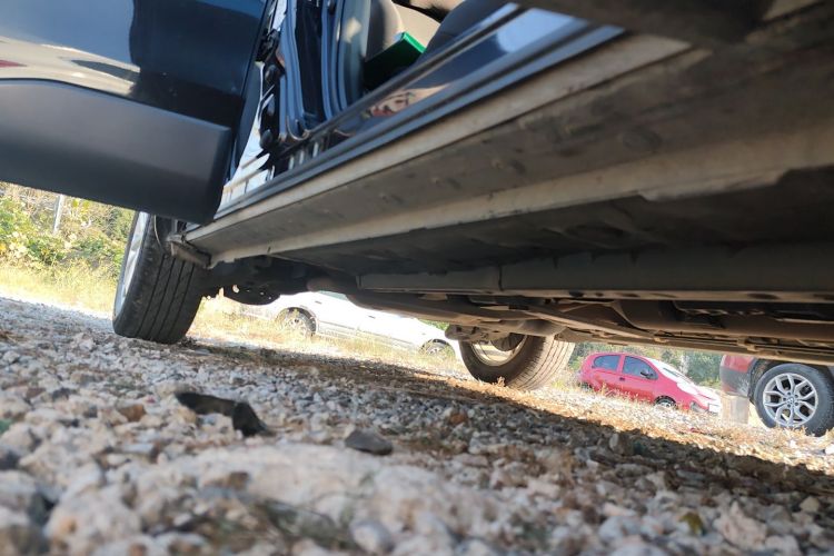 丰田 锋兰达 2022款 2.0L CVT精英版局部细节9001