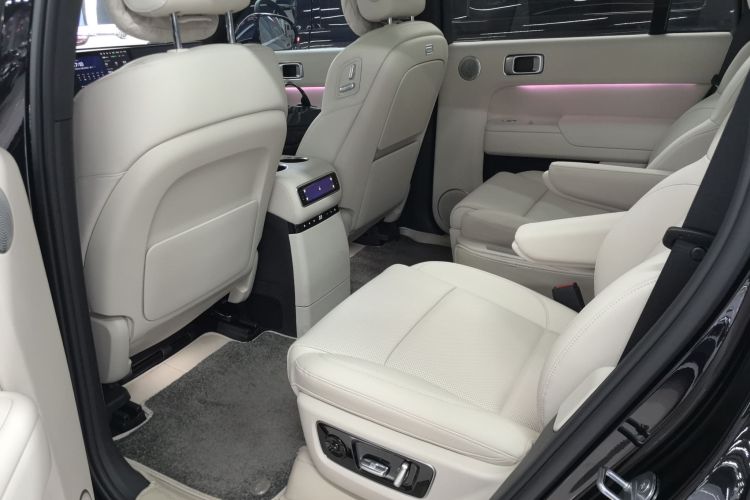 理想汽车 理想L9 2024款 Ultra中控内饰21