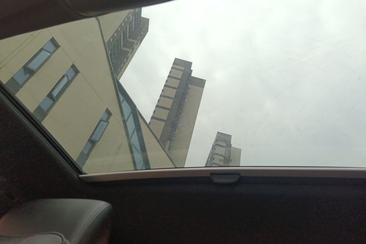 一汽-大众CC 2013款 1.8TSI 尊贵型中控内饰22