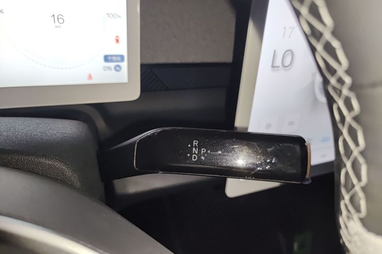 ARCFOX极狐 极狐考拉S 2024款 AIR中控内饰18