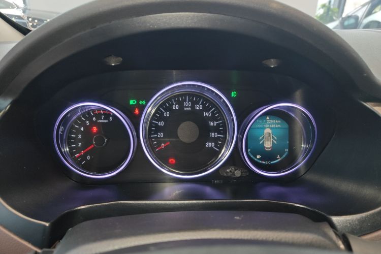 比速汽车 比速T5 2017款 1.5T 手动豪华型中控内饰14