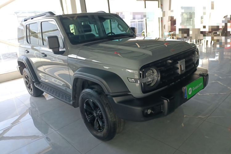 坦克300 2024款 2.0T 征服者车身外观3