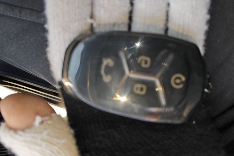 领克03 2019款 2.0TD 自动劲Pro版中控内饰7001