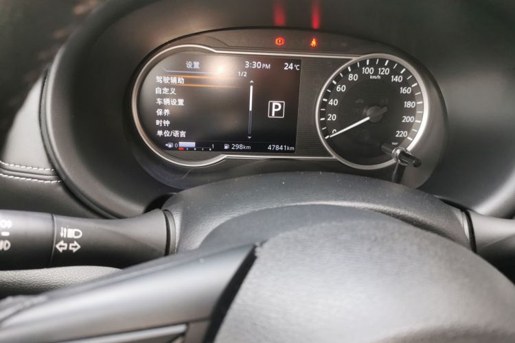 日产 劲客 2018款 1.5L CVT智联豪华版中控内饰15