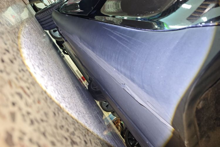 特斯拉 Model Y 2022款 改款 后轮驱动版局部细节9002