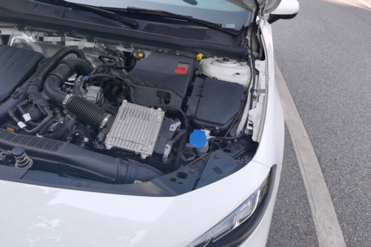 奔驰A级 2023款 A 200 L 时尚型局部细节9004