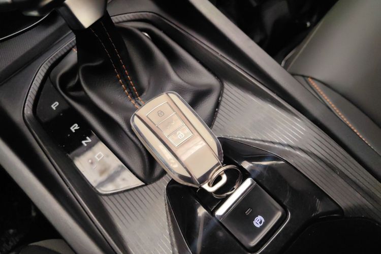 东风风神 奕炫 2024款 1.5L 自动劲速版中控内饰11