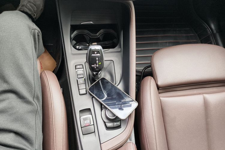 宝马X1 2020款 sDrive20Li 时尚型中控内饰18