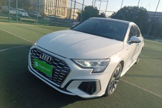 奥迪A3 2024款 A3L Limousine 35 TFSI 时尚运动型