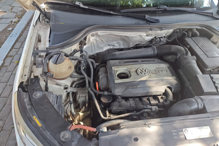 大众 途观 2013款 1.8TSI 自动两驱舒适版机舱底盘25