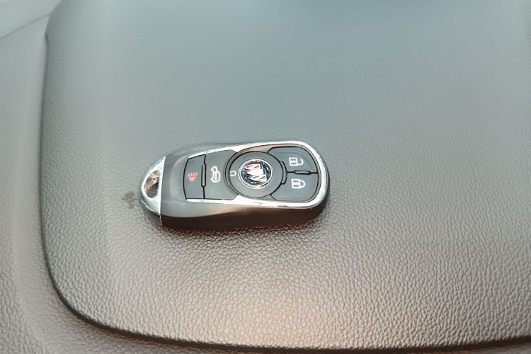 别克GL8 2023款 ES陆尊 舒适型中控内饰11